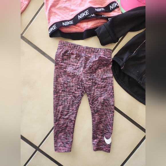 Nike Black Jacket and Pink Activewear Set - Picture 2 of 7